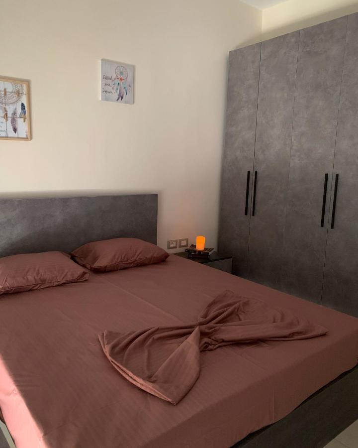 Jessica'S Apartment Тирана Екстериор снимка