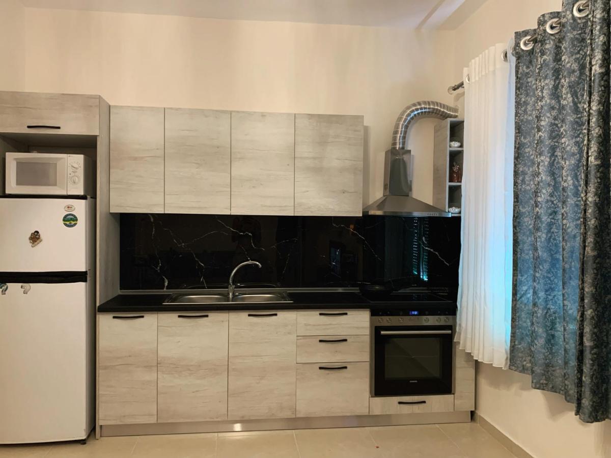 Jessica'S Apartment Тирана Екстериор снимка