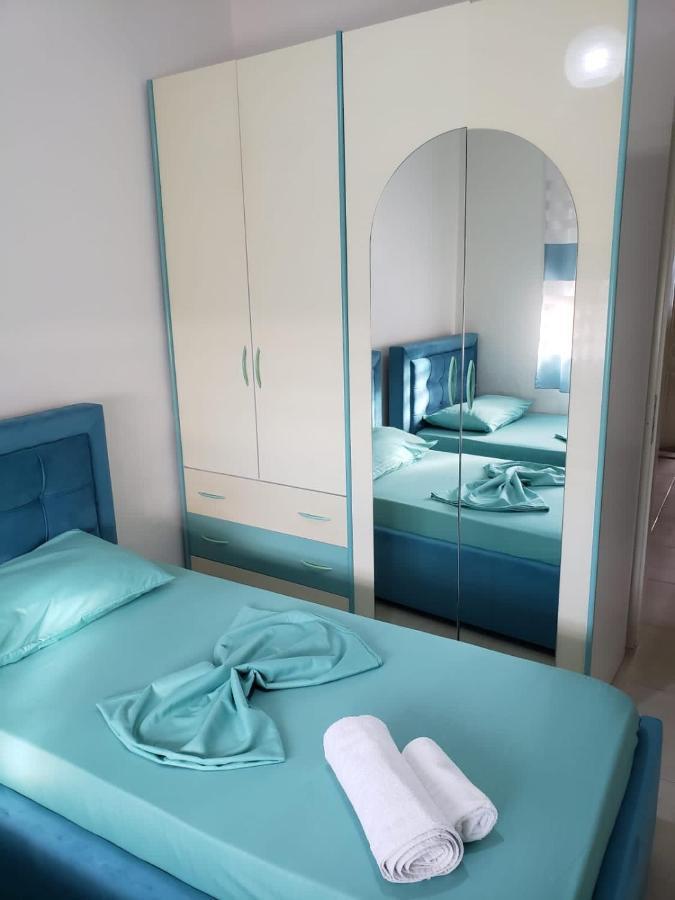 Jessica'S Apartment Тирана Екстериор снимка